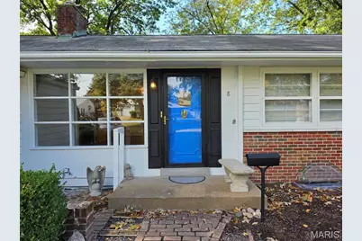 8 Buckeye Drive, Ferguson, MO 63135 - Photo 2