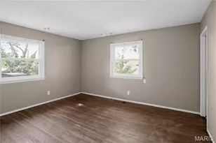 12025 Lavida Ave, Saint Louis, MO 63138 - Photo 16