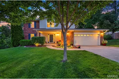 117 Meadow Ridge Court, Saint Peters, MO 63376 - Photo 2