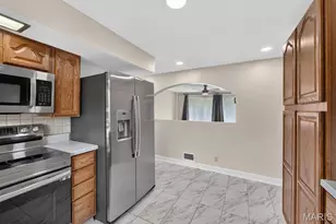 27 Lillian Dr, Saint Charles, MO 63304 - Photo 12