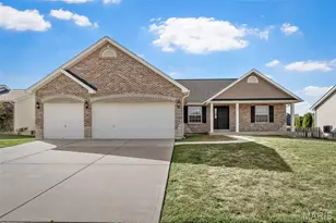 757 Lost Canyon Blvd, Wentzville, MO 63385 - Photo 1