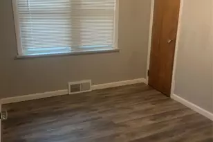 6144 Evergreen Blvd, Berkeley, MO 63134 - Photo 12