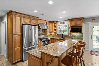 9059 Whitehaven Drive, Saint Louis, MO 63123 - Photo 16