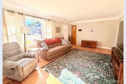 215 E 4th Street, Washington, MO 63090 - Photo 6