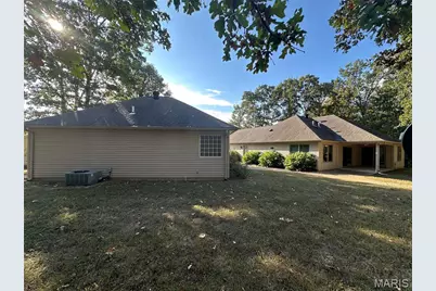 407 Ahr Strom Drive, Robertsville, MO 65066 - Photo 12