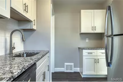 8135 Canton Avenue, University City, MO 63130 - Photo 8