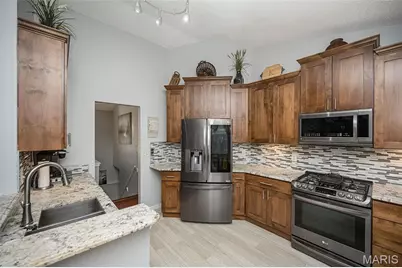1414 Remington Oaks Terrace, Fenton, MO 63026 - Photo 16