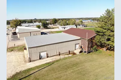 203 W Springfield Road, Sullivan, MO 63080 - Photo 2