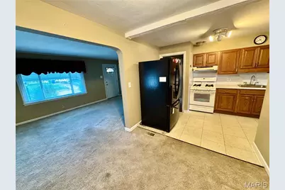 9633 Echo Lane, Overland, MO 63114 - Photo 8