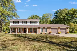 15 Bridlewood Dr, Lake Saint Louis, MO 63367 - Photo 1