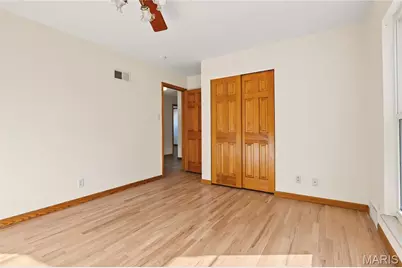 5326 Kings Park Drive, Saint Louis, MO 63129 - Photo 30