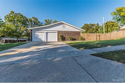 5326 Kings Park Drive, Saint Louis, MO 63129 - Photo 42