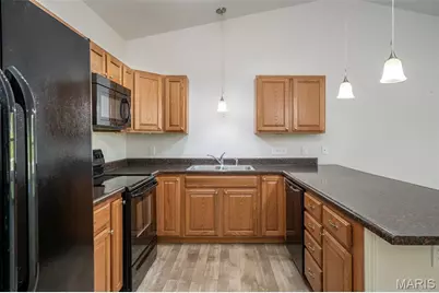 1025 Hawk Ridge Drive, Union, MO 63084 - Photo 8