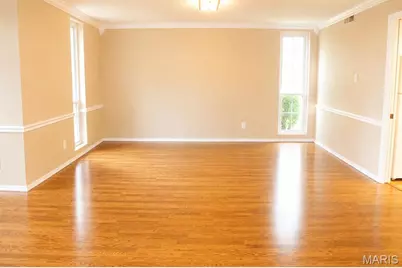 916 Claytonbrook Drive #1, Ballwin, MO 63011 - Photo 8