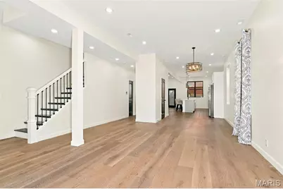 4205 Norfolk Avenue, Saint Louis, MO 63110 - Photo 4