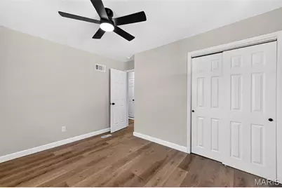 11 Montclair Court, Florissant, MO 63033 - Photo 28