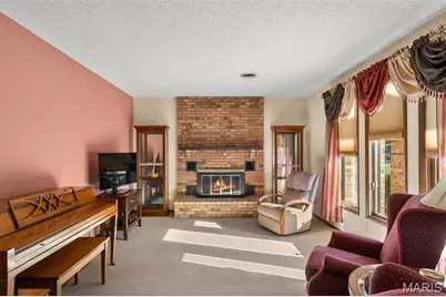 1115 E 1st Street, Washington, MO 63090 - Photo 4