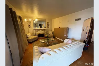 8960 Whitstone Court, Jennings, MO 63136 - Photo 2
