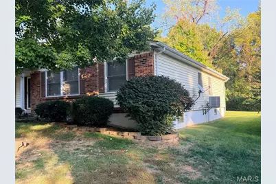 5686 Dantonaire Place, Affton, MO 63128 - Photo 4