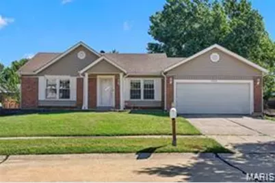 15556 97th Avenue, Florissant, MO 63034 - Photo 2