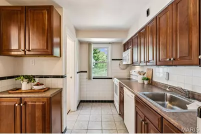 [Address not provided], Crestwood, MO 63126 - Photo 8