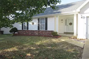 746 Bull Valley Dr, Saint Peters, MO 63304 - Photo 1