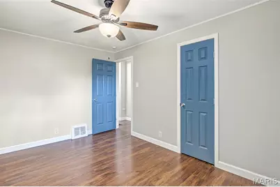 10327 Ashbrook Drive, Bellefontaine Neighbors, MO 63137 - Photo 22