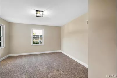 9812 Sappington Road, Sappington, MO 63128 - Photo 20