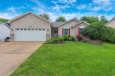 2271 Castlegate Drive, Imperial, MO 63052 - Photo 1