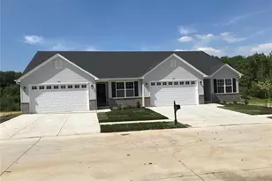 403 Harry Truman Ct, Festus, MO 63028 - Photo 1