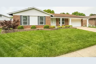 4110 Les Cherbourg Lane, Florissant, MO 63034 - Photo 1