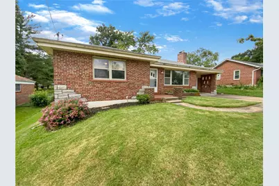 4414 Bellewood Drive, Saint Louis, MO 63125 - Photo 1