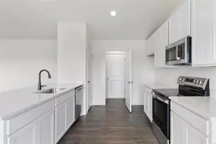 278 Noser Dr, Florissant, MO 63031 - Photo 10