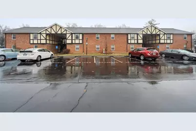 1053 Cedargate Drive, Saint Louis, MO 63122 - Photo 1