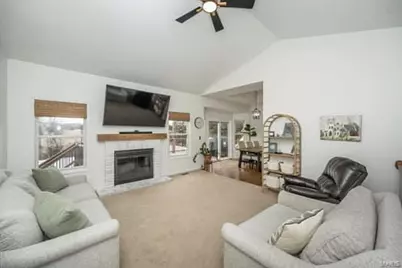 3806 Bedford Pointe Drive, Wentzville, MO 63385 - Photo 6