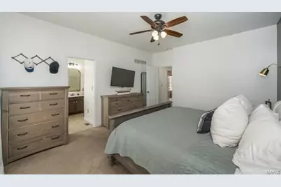 3806 Bedford Pointe Drive, Wentzville, MO 63385 - Photo 10