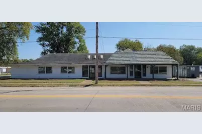 404 S 1st Street, Pacific, MO 63069 - Photo 1