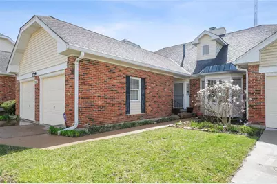 7408 Williamsburg Colonial Lane, Saint Louis, MO 63119 - Photo 1