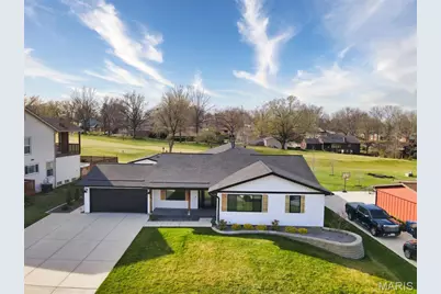 124 Rue Grand Drive, Lake Saint Louis, MO 63367 - Photo 1