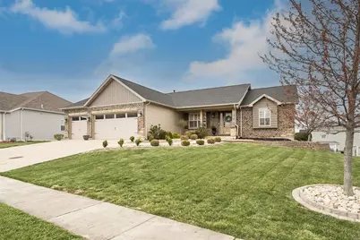 121 Central Park Avenue, Wentzville, MO 63385 - Photo 1