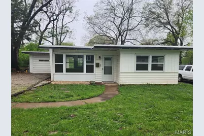 1215 St. Jean Street, Florissant, MO 63031 - Photo 1