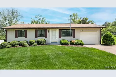 8 Gran Lin Court, Saint Charles, MO 63303 - Photo 1