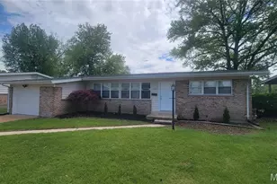 2490 Northridge Pl, Florissant, MO 63033 - Photo 1
