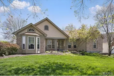 1832 Pheasant Run Drive, Maryland Heights, MO 63043 - Photo 1