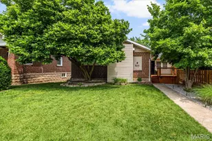 507 Alphonse Dr, Kirkwood, MO 63122 - Photo 1