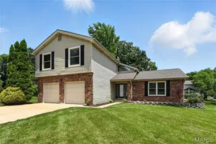 2174 Willow Ridge Ln, Chesterfield, MO 63017 - Photo 1