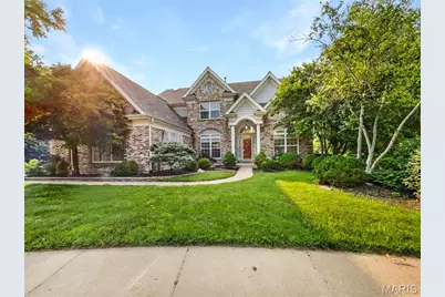 596 Eagle Manor Lane, Chesterfield, MO 63017 - Photo 1