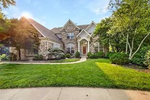 596 Eagle Manor Ln, Chesterfield, MO 63017 - Photo 1