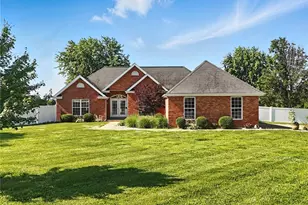 1408 Elm Tree Rd, Troy, MO 63379 - Photo 1