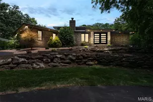 12662 Bradford Woods Dr, Sunset Hills, MO 63127 - Photo 1